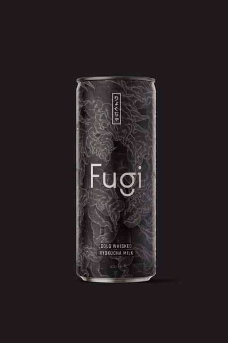 Fugi, cold whisked tea milk